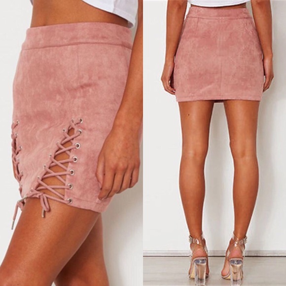 Faux suede lace-up skirt - Picture 4 of 4